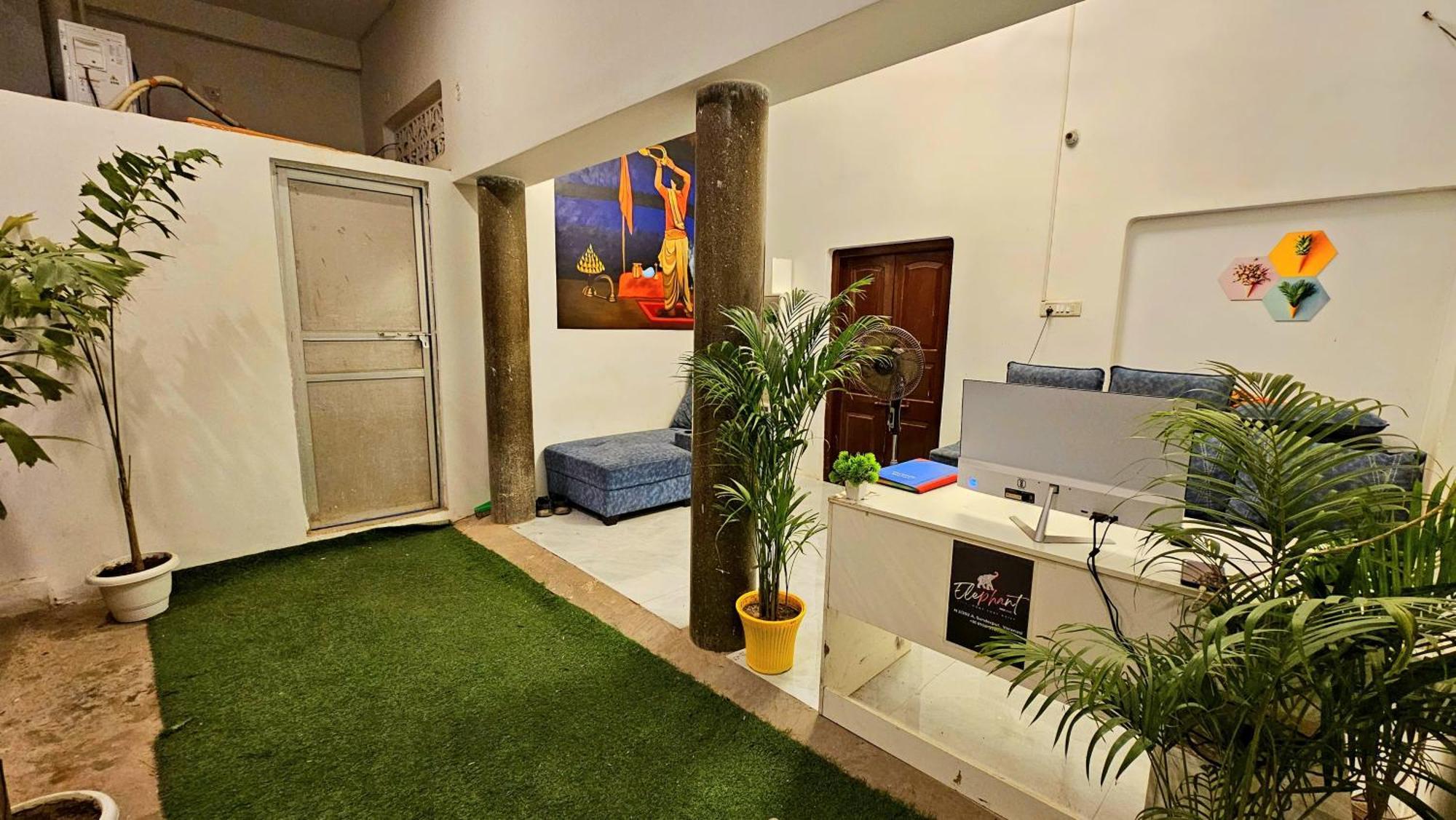 Elephant House - Boutique Stays Варанаси Екстериор снимка